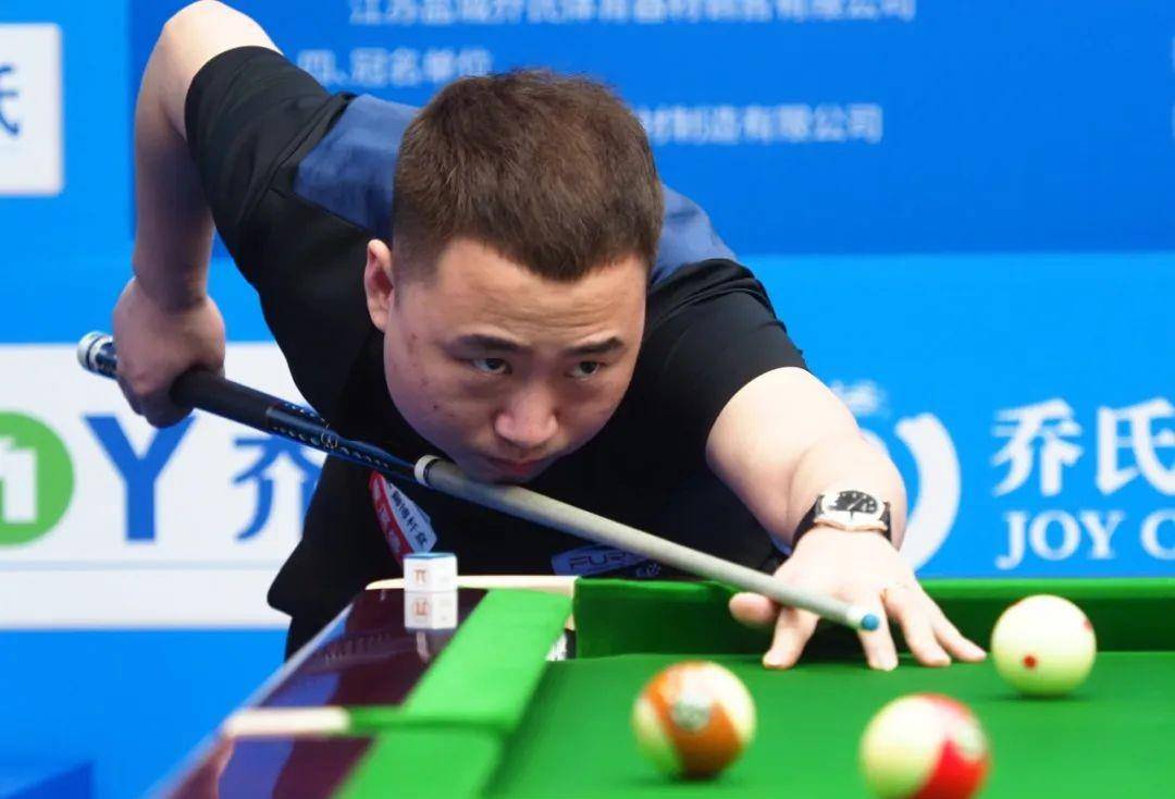 两位球星都 两位球星都